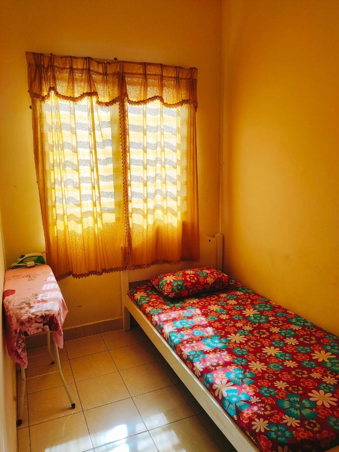 Hanaa Homestay Meru Ипох Экстерьер фото